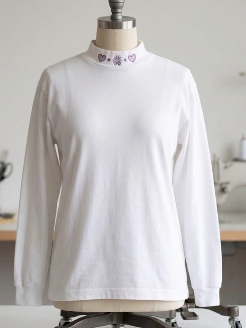 Vintage Embroidered Hearts Mock Neck Turtleneck Top Shirt L 80s 90s Cottagecore